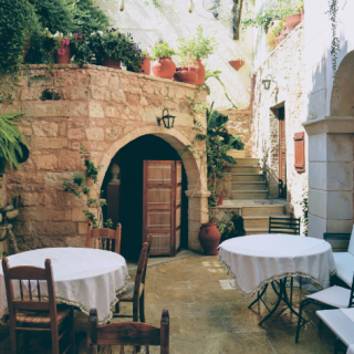 L’Occitanie : une destination privilégiée pour les emplois saisonniers dans l’hôtellerie-restauration